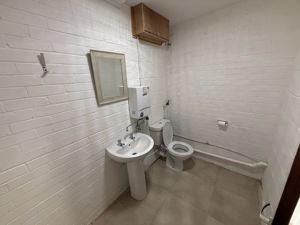 Photo 9- click for photo gallery